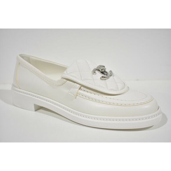 Chanel 22P White Quilted Flap Turnlock CC Logo Mule Slip On Flat Loafer 37 - Picture 5 of 12